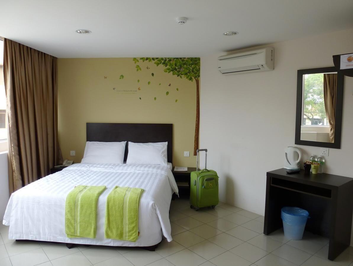 Your Hotel Klang Exterior foto