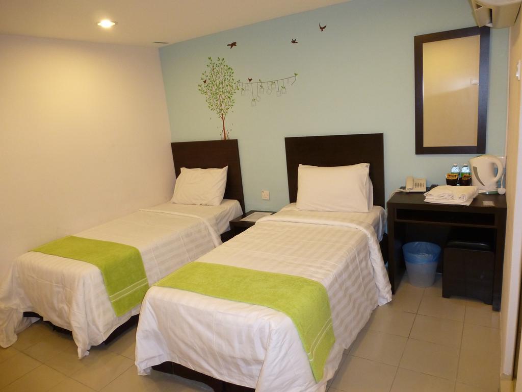 Your Hotel Klang Exterior foto